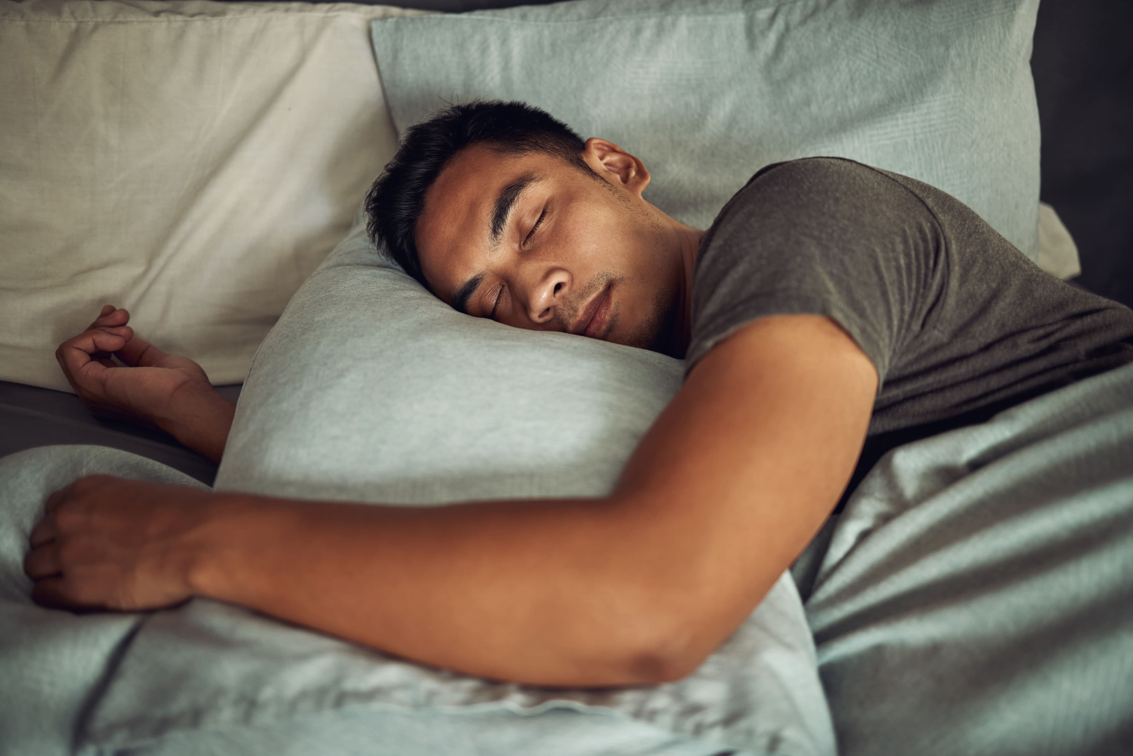 Dormir en respirant par le nez : quel impact sur votre peau, votre énergie et votre métabolisme ?