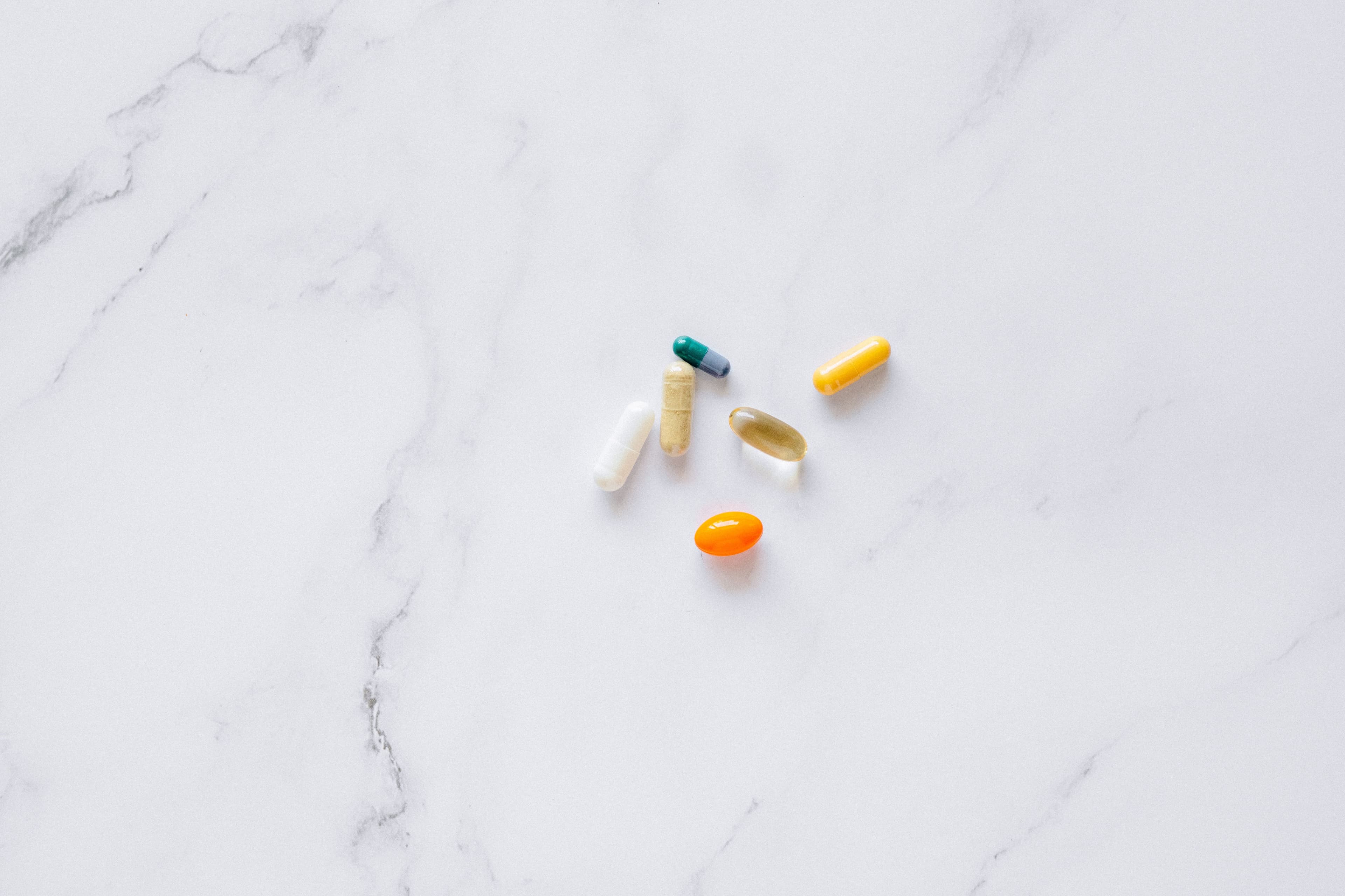 Capsules de médicaments et suppléments nutritionnels
