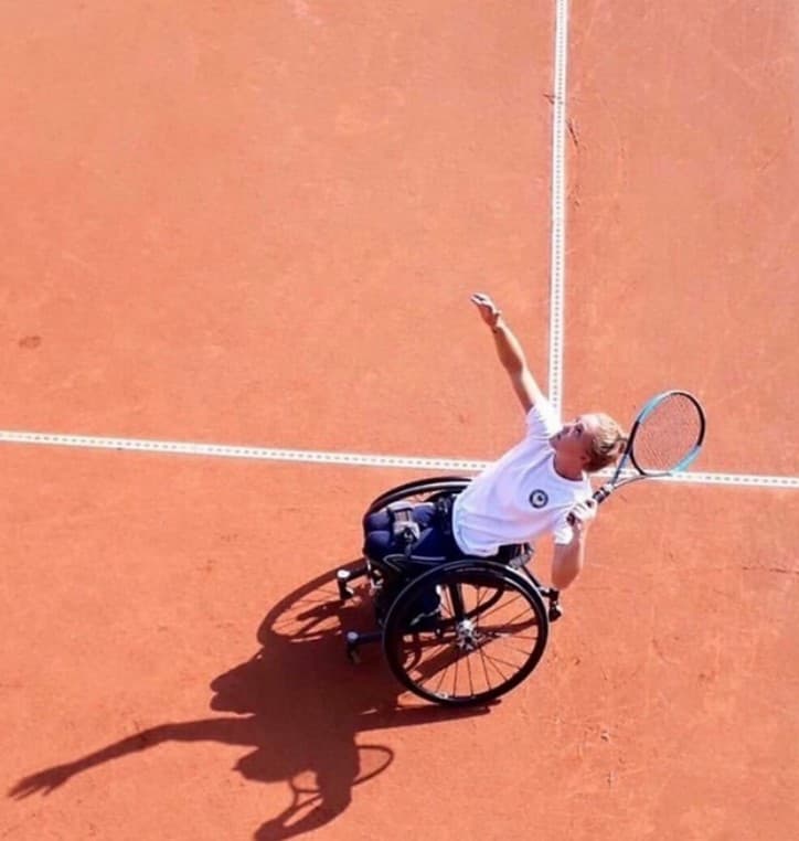 Rencontre avec Charlotte Fairbank, championne de paratennis et égérie Cuure !