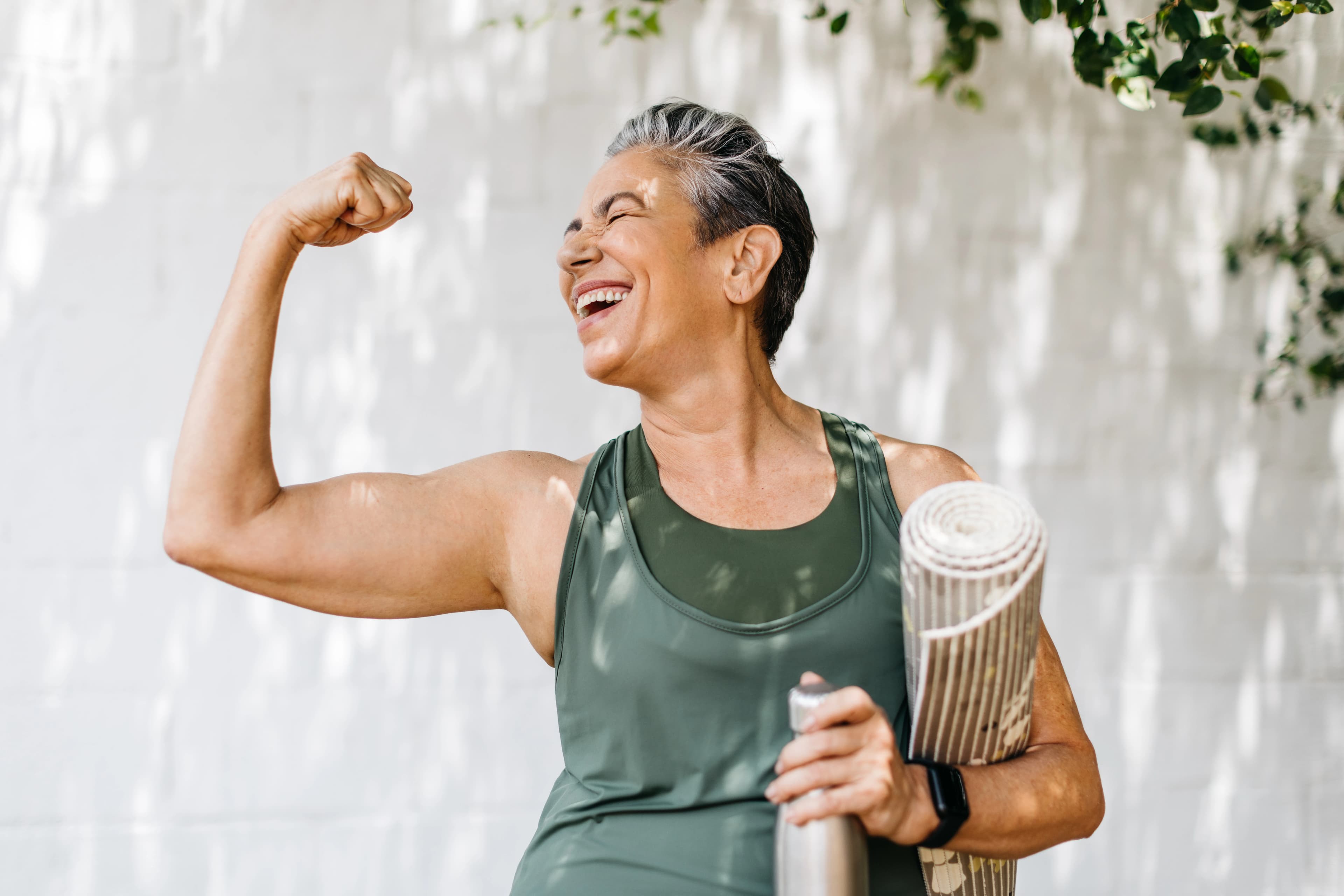 Femmes : quelles habitudes alimentaires adopter et quelles activités pratiquer pour perdre du ventre après 50 ans ?