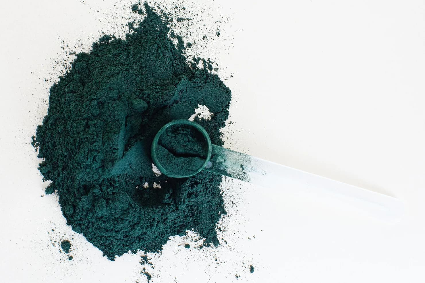 Spiruline : les bienfaits de ce super-aliment